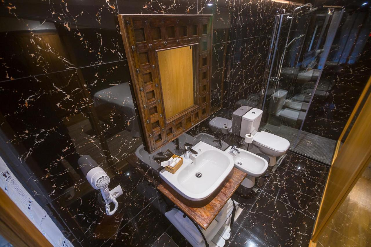 Hani I Pazarit Boutique Hotel Korça Kültér fotó